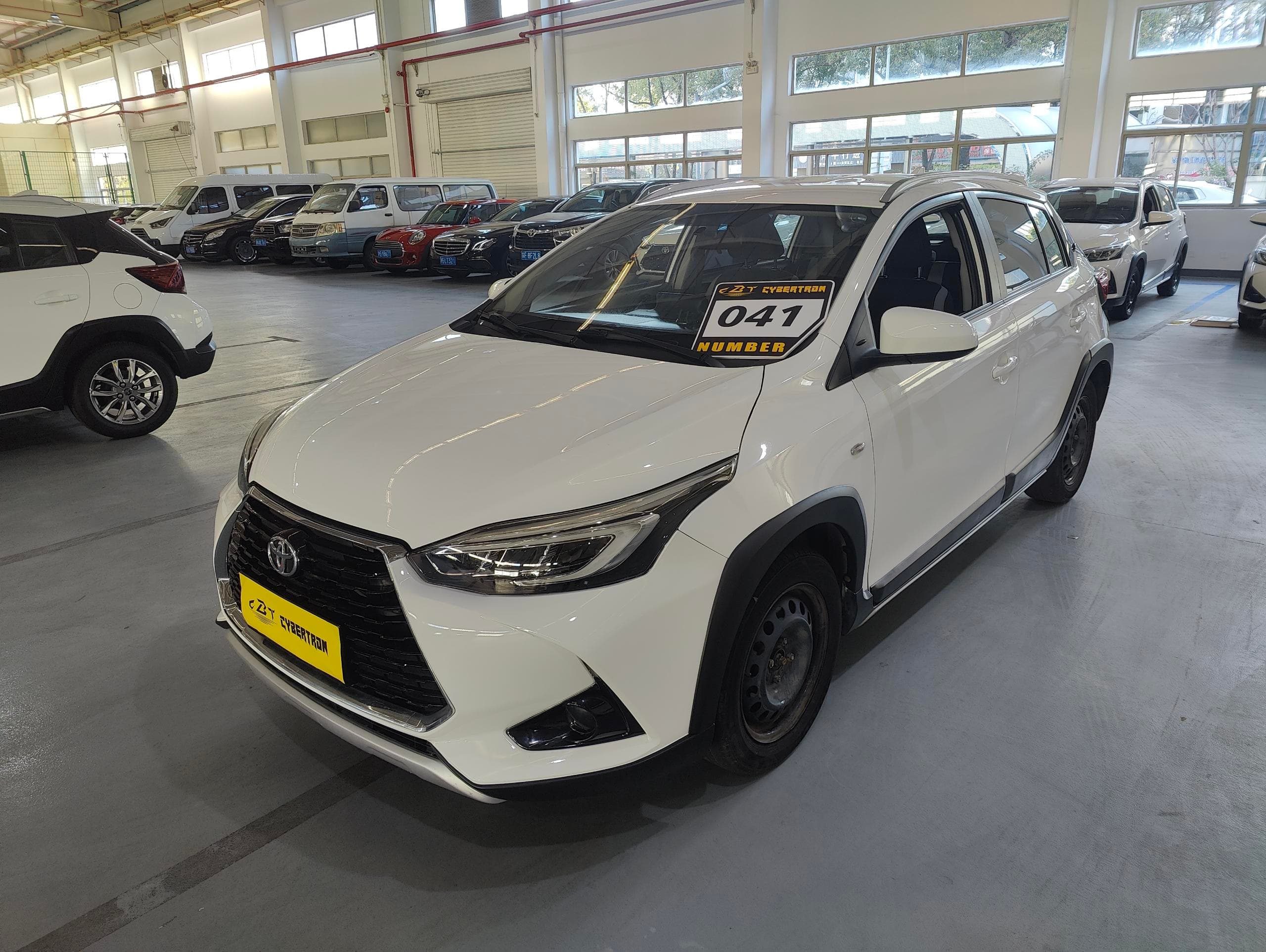 Toyota Yaris Hatchback