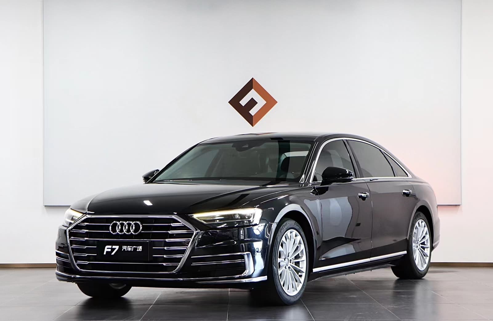 Audi A8 L